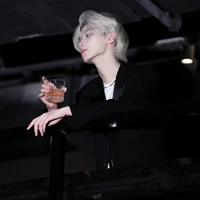 วอเทอร์(พ่อนายเอก)