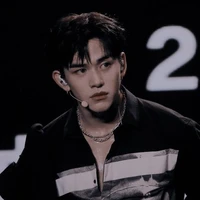 Huang Lucas