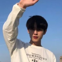 คิง(พี่น.อ)😳