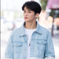 Lee Mark