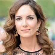 Reyna (abuela de rose)