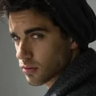 Marck (amigo de rose/fantasma negro)