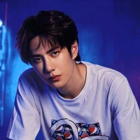 🦁หวังอี้ป๋อ💚