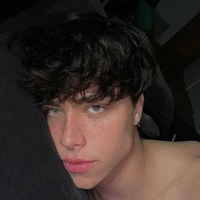 Leonid Alex Kuznetsov/o (17) (T2)