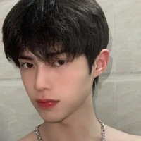 สกาย(เพื่อนสนิทน.อ)