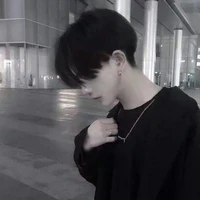 บาส(พ.อ เจ้าพ่อมาเฟีย)