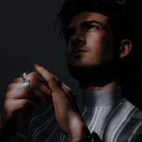 Nick Jones(ML cousin)