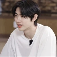มาร์ช(พระเอก)​
