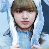 น้ำชา นางเอก