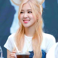 ทิชา เพื่อนนางเอก
