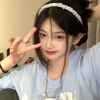 อาย=เพื่อนางเอก