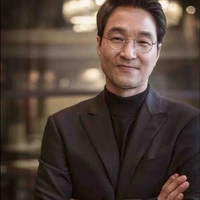 Mr Han 