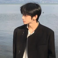 ทิว(พ.นางเอก+พระเอก)