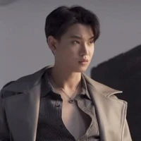 หยิ่น