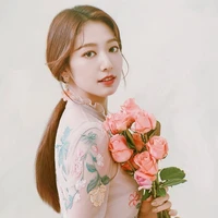 park shin Hye