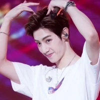 มาร์ค(พระเอก)