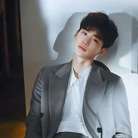 Daniel Rogers {ml assistant/bff}