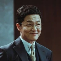 Dog Woo Yun!