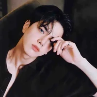 อาเธอร์[เเฟนเนเน่]