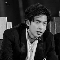 เหนือ