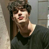 Billie Rodríguez ( mejor amigo de Alex )