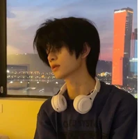 ดิว//เพื่อน