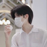 มอส //พระเอก