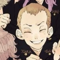 ใครวะ;-;;;;;