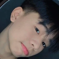 ไนท์(นายเอก)