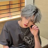 คิง (พี่ชายพระเอก)