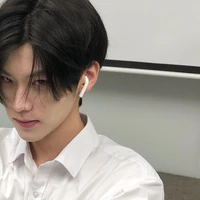 อนัน  (พระรอง)