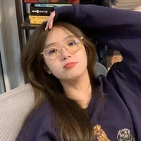 จีน่า(นางเอก)