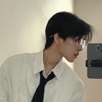 โอชิ🧝‍♂(พระเจ้า)