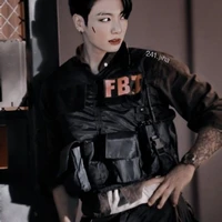 Jeon jungkook / police officer