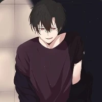 คูลัส//พี่ลูอิซ(คนกลาง)