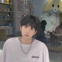 คิส เพื่อนนายเอก