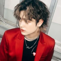 ไนซ์(นายเอก)