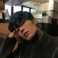 คิม//เพื่อนพระเอก🌚