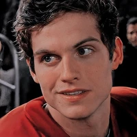 Isaac Lahey (ÔMEGA)