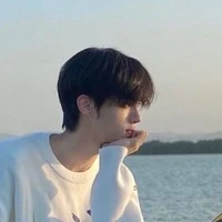 สายฟ้า(พระเอก)