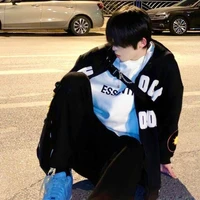 อิ๊คคิว(เพื่อนพระเอก)