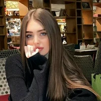 Selena Lin Ivanov||19||