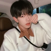 บาส(น้องชายของมิ้นกับมาย)