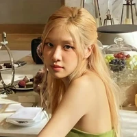 เรวิสต้า นางเอก(องค์หญิงซาตาน)