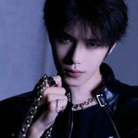 ภัทร(เพื่อนพ.อ.)🍥