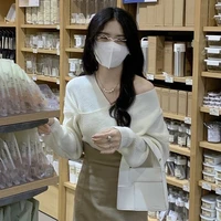 เชอรี่(คู่หมั้นพระเอก)