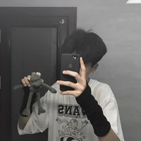 ทิคเกอร์🖤(พระเอก)