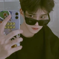 เบนซ์(สภานักเรียน)