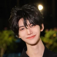 เมล่อน ( นายเอก👑 )