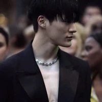 มิก/การ์ดคนสนิท